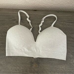 SO gray tshirt bra